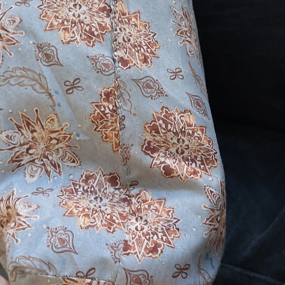 HOBO Elegant Black Leather Hobo Bag WITH TASSEL - Picture 12 of 16